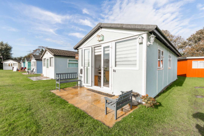 [b]THE HAPPY HEDGEHOG[/b] CHALET